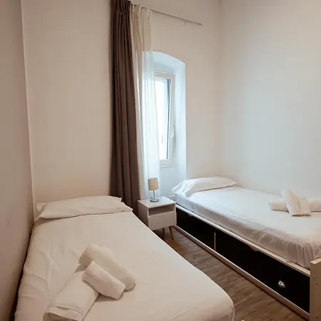 Terrazza Vallisa فندق مبيت وإفطار