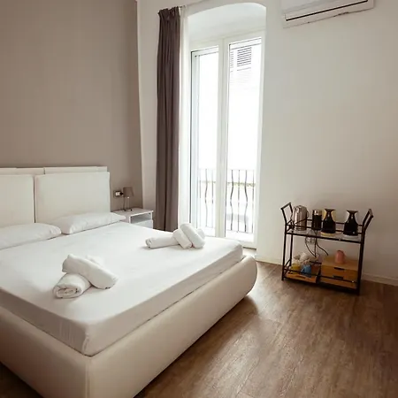 Terrazza Vallisa 4* باري