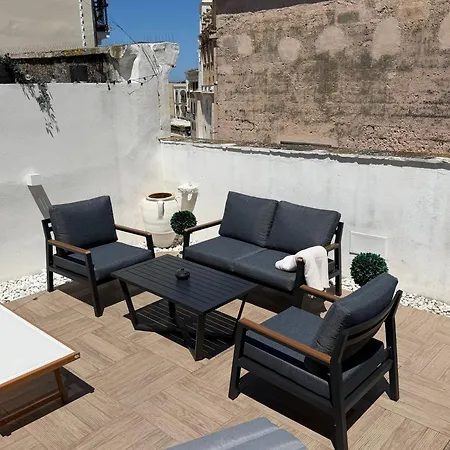 Terrazza Vallisa Couette-café 4*