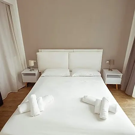 Terrazza Vallisa فندق مبيت وإفطار