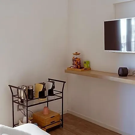 Bed & Breakfast Terrazza Vallisa 4*