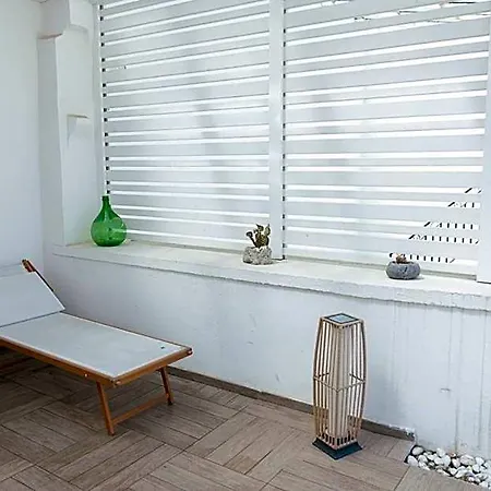 Bed & Breakfast Terrazza Vallisa 4*
